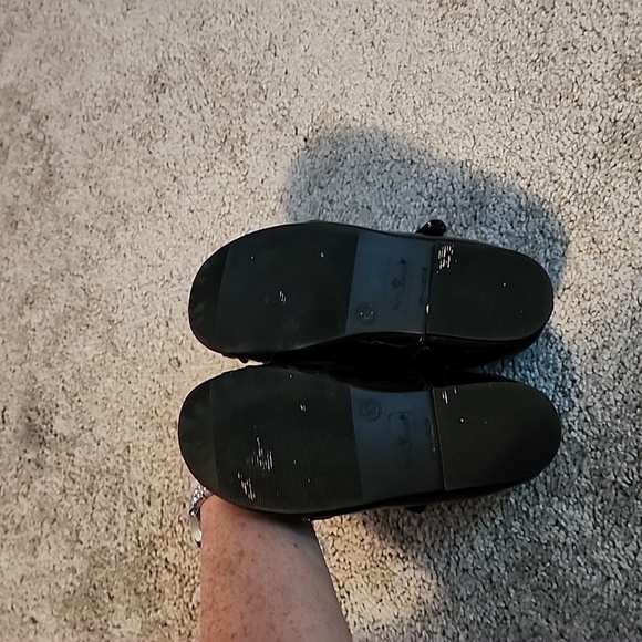 Nina size 10M black patent shoes with velcro strap - Picture 7 of 8